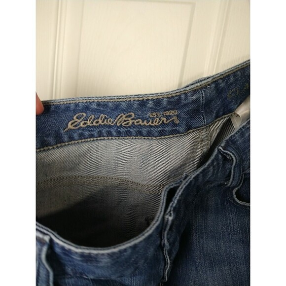 Eddie Bauer Blue Denim Medium Wash Classic Jeans. Size 14R - Picture 6 of 12